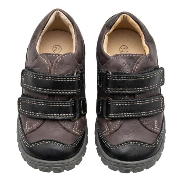 d'bebe in brown