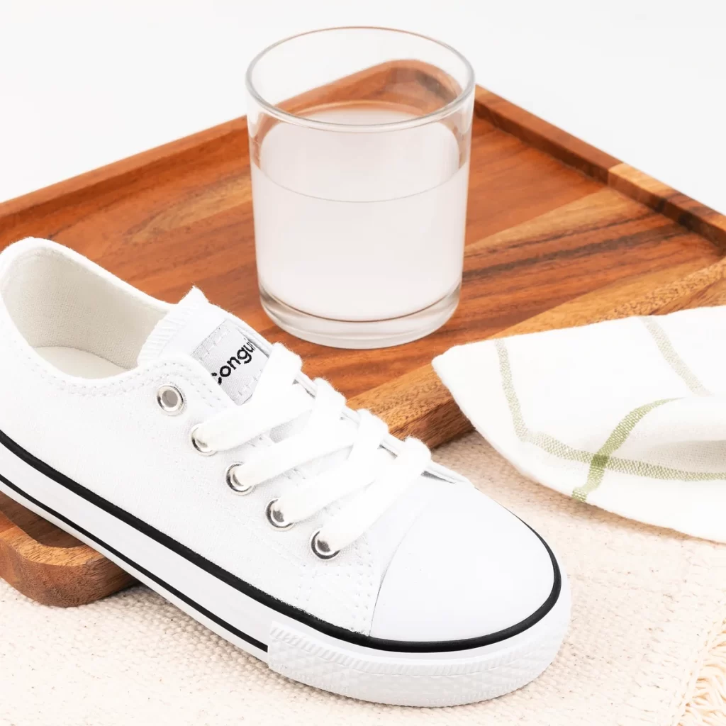 how to clean canvas shoes